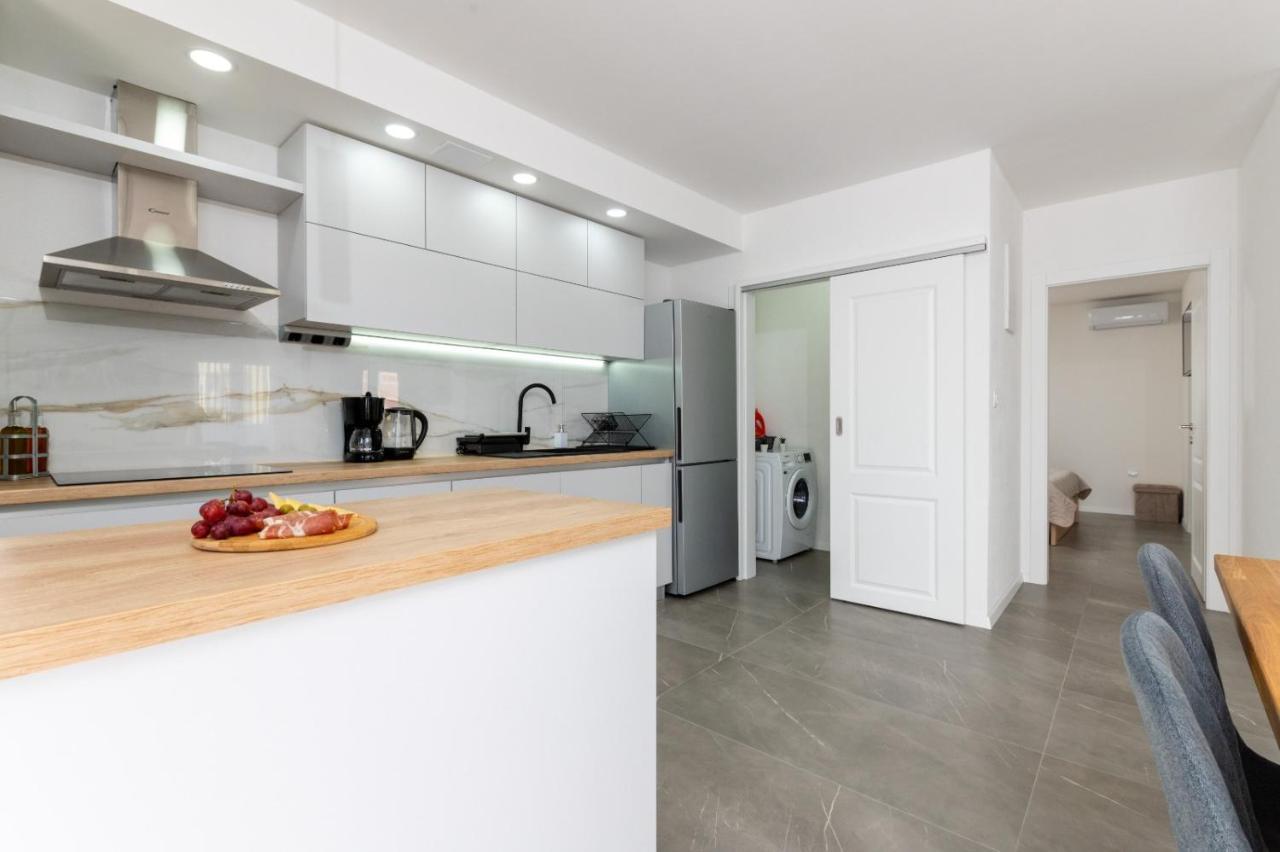 Apartment Vuletin Kastela Luaran gambar